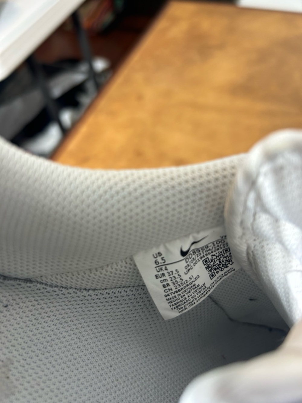 NIKE AF White Low-Top Air Force 1 Sneakers w/Box US 6.5 - Picture 11 of 12